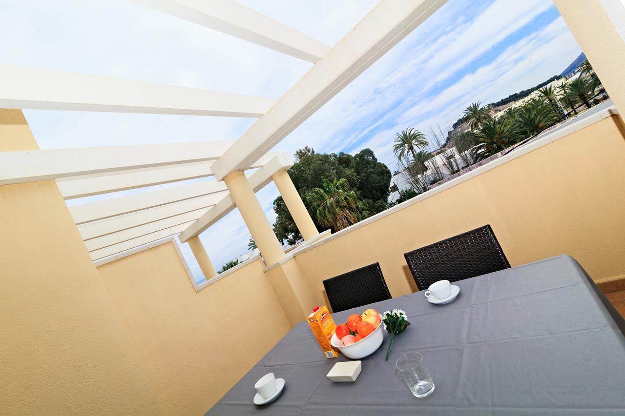 Apartamentos Carlton Vyb Dénia Exterior foto